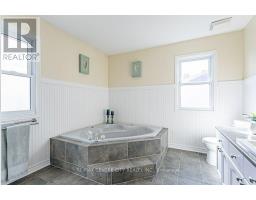 62 NANETTE DRIVE - 30