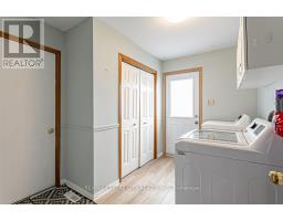 62 NANETTE DRIVE - 8