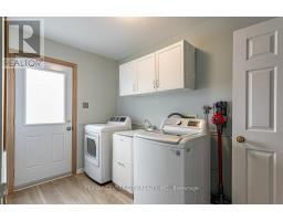 62 NANETTE DRIVE - 9