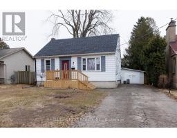 1877 ROYAL CRESCENT - 2