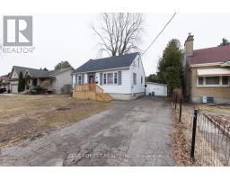 1877 ROYAL CRESCENT - 3