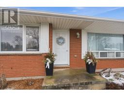 9418 CURRIE ROAD - 4