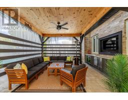 1246 THORNLEY STREET - 47