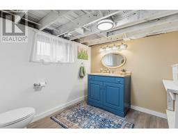 1287 YORK STREET - 29