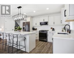 144 GILMOUR DRIVE - 10