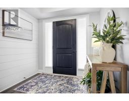 144 GILMOUR DRIVE - 5