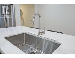 19.5 PARK AVENUE - 11