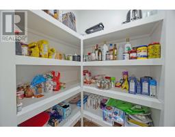 19.5 PARK AVENUE - 13