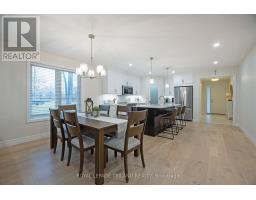 19.5 PARK AVENUE - 16