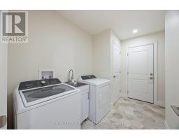 19.5 PARK AVENUE - 24