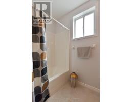 41792 NORTH STREET N - 28