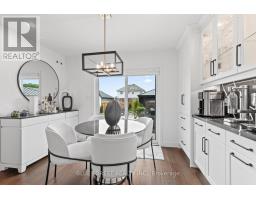 28 WEIR CRESCENT - 14