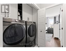 28 WEIR CRESCENT - 22