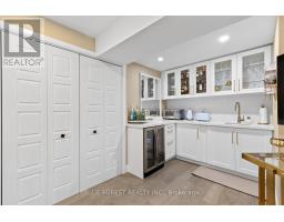 28 WEIR CRESCENT - 33