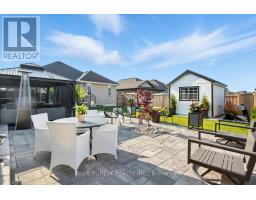 28 WEIR CRESCENT - 45