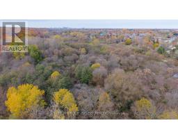 5 - 2835 SHEFFIELD PLACE - 39