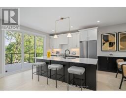 14 - 2835 SHEFFIELD PLACE - 5