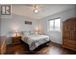 15 TORONADO PLACE - 12