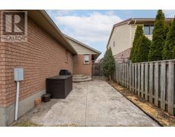 15 TORONADO PLACE - 26