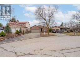 15 TORONADO PLACE - 37