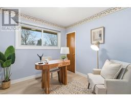 12 CURTIS AVENUE - 26