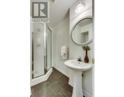 21 - 680 COMMISSIONERS ROAD W - 14