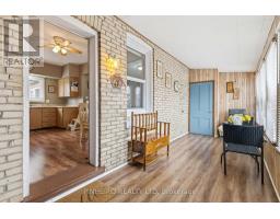 46 GIDLEY STREET W - 3