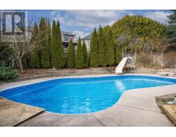 18 JENNIFER GARDENS - 3