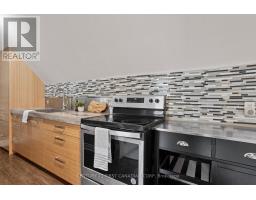 16 WOODWARD AVENUE - 24