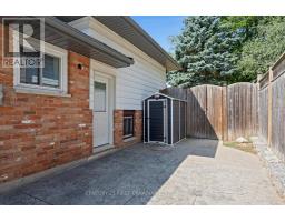 7 ROLLSCOURT GARDENS - 25