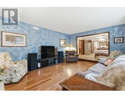 86 BLACKBURN CRESCENT - 14