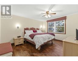 86 BLACKBURN CRESCENT - 27