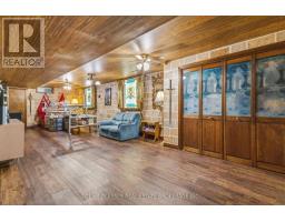 86 BLACKBURN CRESCENT - 36