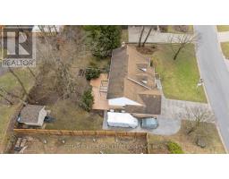 86 BLACKBURN CRESCENT - 47