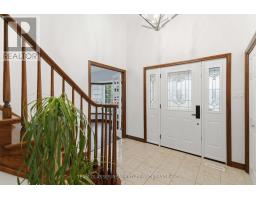 86 BLACKBURN CRESCENT - 7