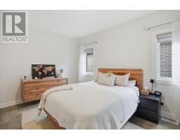 30 - 383 DAVENTRY WAY - 33