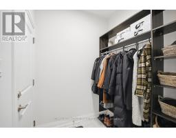 30 - 383 DAVENTRY WAY - 41