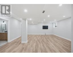 30 - 383 DAVENTRY WAY - 42