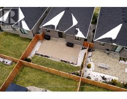 30 - 383 DAVENTRY WAY - 7