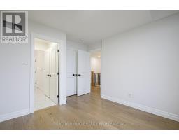 1932 TRAILSWAY DRIVE - 19