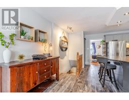 231 THAMES CRESCENT - 21