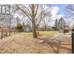 231 THAMES CRESCENT - 36