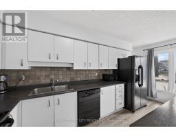 57 - 120 CENTRE STREET - 10