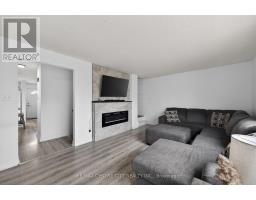 57 - 120 CENTRE STREET - 16