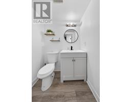 57 - 120 CENTRE STREET - 17