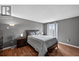 57 - 120 CENTRE STREET - 18