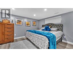 74 MANITOULIN DRIVE - 16