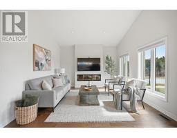 11 BOWMAN DRIVE - 20