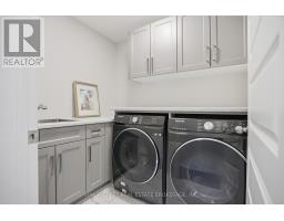 11 BOWMAN DRIVE - 39