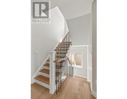 2138 WALLINGFORD AVENUE - 12